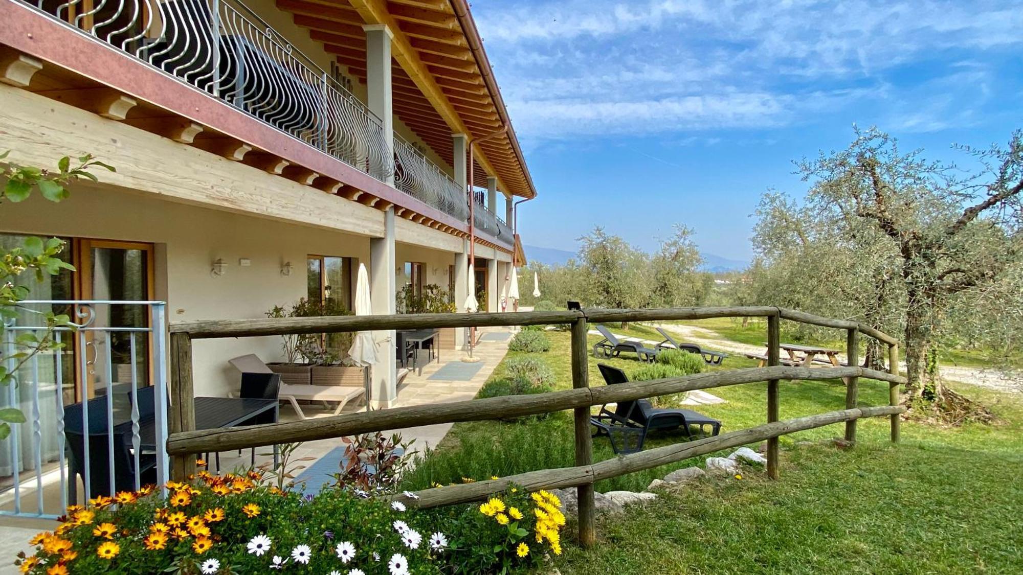 Agriturismo Fioralba Polpenazze del Garda Eksteriør billede